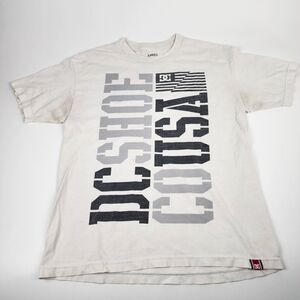 DC Shoes Graphic T Shirt Mens Large White Logo Flag Skate Surf Tee
